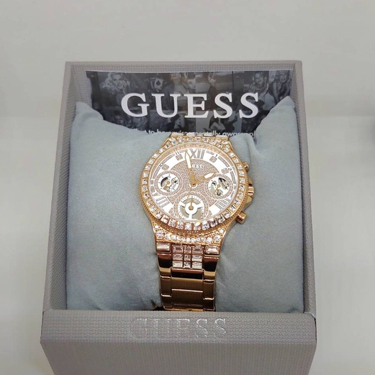 GUESS นาฬิกาข้อมือผู้หญิง รุ่น GW0320L3 สีโรสโกลด์ มือสอง สภาพใหม่