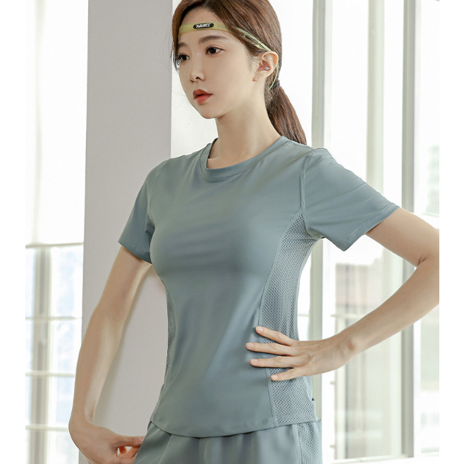 พร้อมส่ง เสื้อออกกำลังกายผู้หญิง พร้อมส่ง รุ่น Mix121