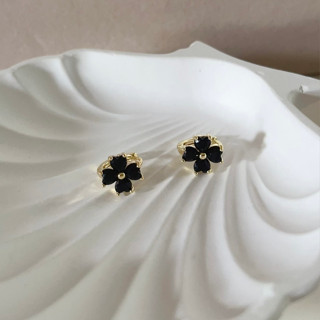 272-littlegirl gifts- Black Diamond Four-leaf Clover Earrings