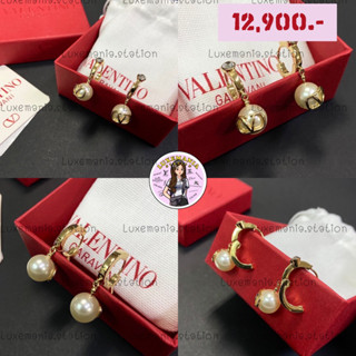 👜: New!! Valentino Earrings‼️ก่อนกดสั่งรบกวนทักมาเช็คสต๊อคก่อนนะคะ‼️