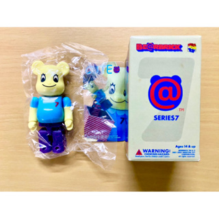 ฟิกเกอร์ bearbrick 100%  Series 7 : Cute (มีการ์ด+กล่องครบ) ของญี่ปุ่นแท้💯 (งาน Medicom toy)