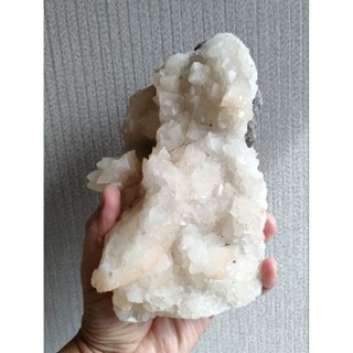 🌿 หินเเคลไซต์ ผลึกสวย ก้อนดิบ ขนาดใหญ่ 2.12 กิโลกรัม
( Calcite ) 2.12 Kgs.