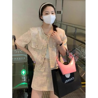 〰️🍑🥝เซ็ทผ้าทวิต เสื้อคอกลม แขนสั้นกระเป๋าหน้า แต่งขอบเปียรอบ