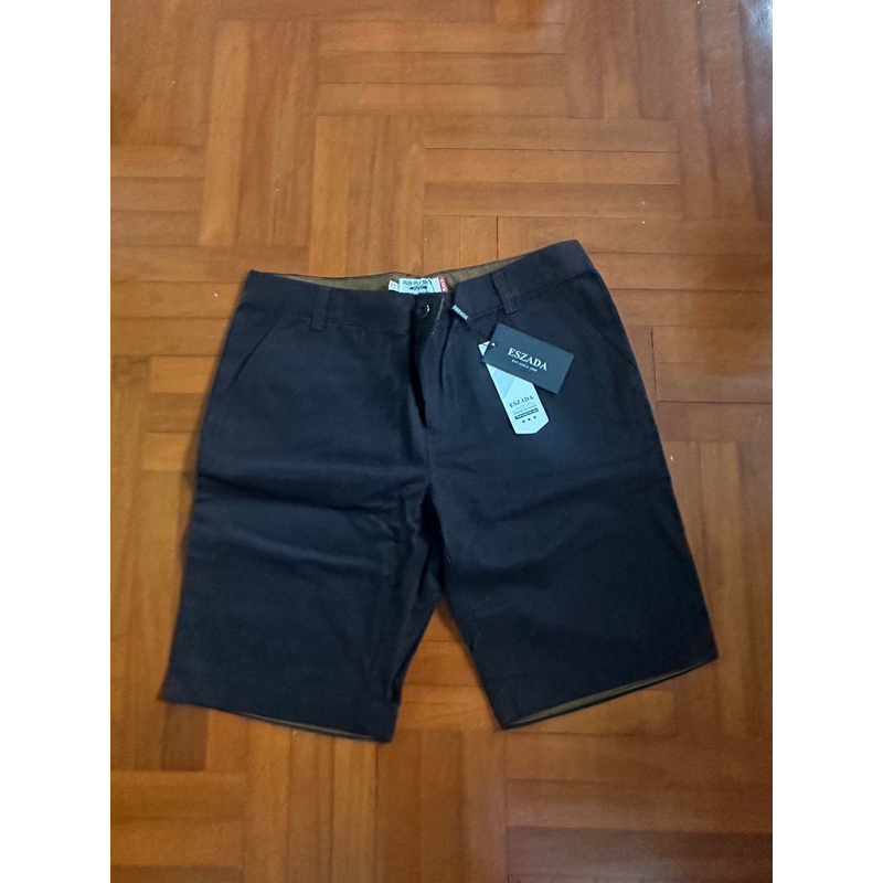 กางเกงขาสั้นผู้ชาย สีดำ  มือ 1 ป้าย Eszada