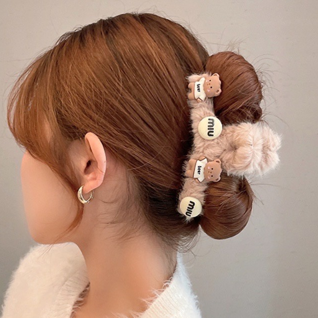 Fashion กิ๊บติดผม ลายการ์ตูนน่ารัก ขนนุ่มนิ่มสีขาว มีให้เลือก 5 แบบ (ราคา/ชิ้น) พร้อมส่งจากไทย Q-129