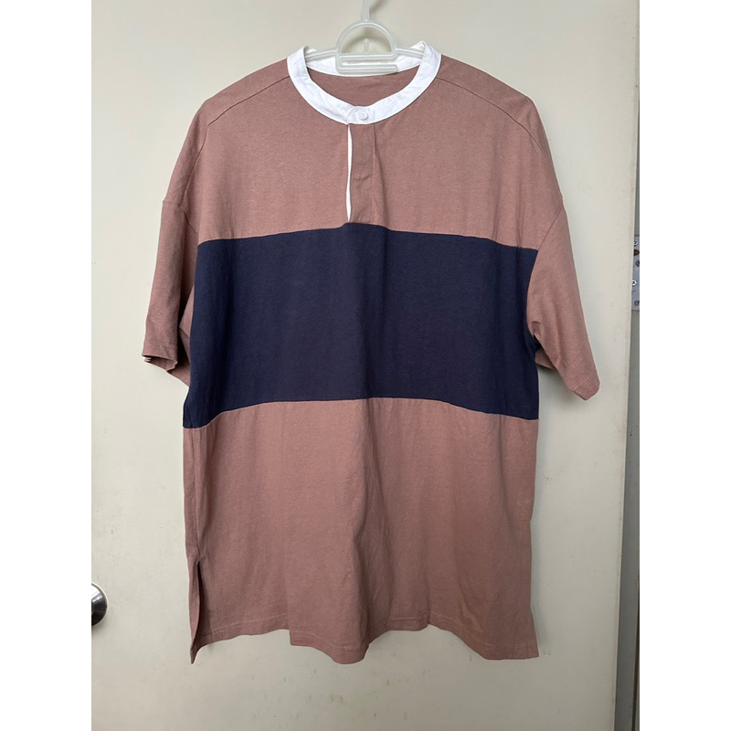 เสื้อยืดคอปกจีน GU มือสอง