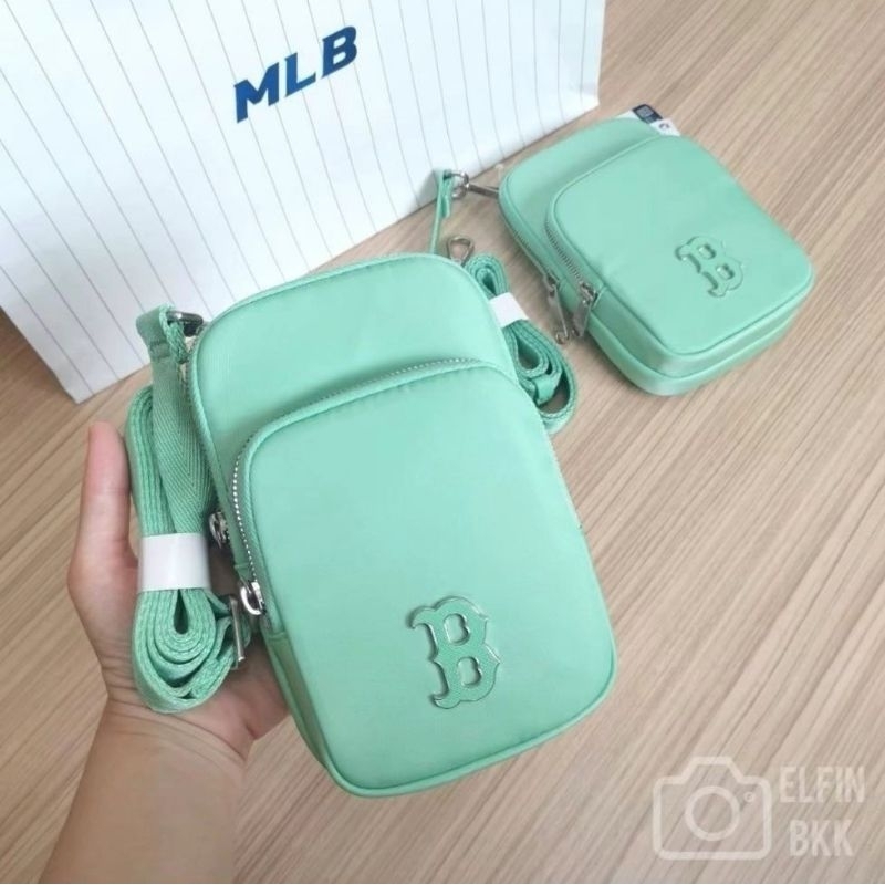 แท้ 💯 MLB Nylon Mini Phone Bag NY กระเป๋าสะพายข้าง กระเป๋าใส่มือถือ ไนลอน สีเขียว