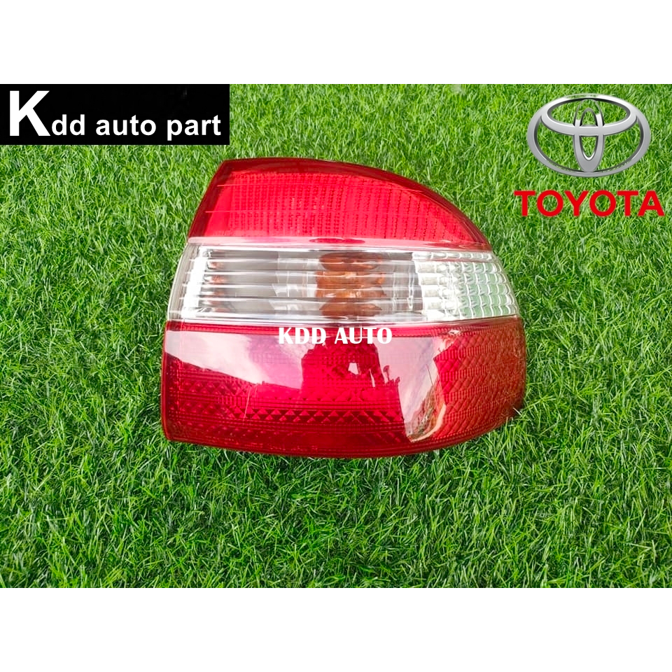 ไฟท้าย ของแท้ ( ด้านขวา ) Toyota Corolla AE110