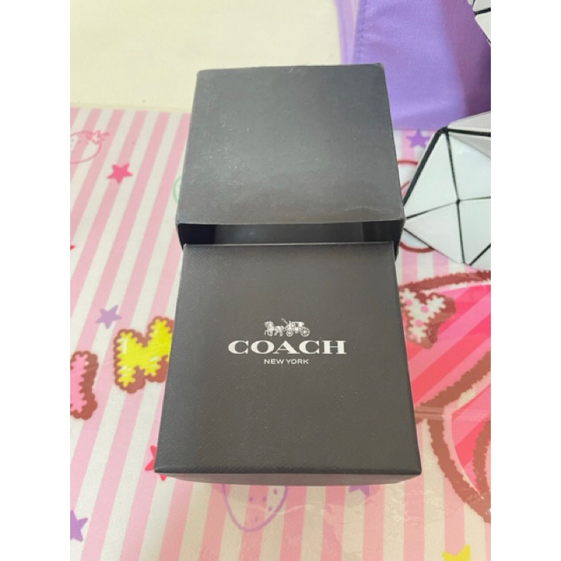 นาฬิกาข้อมือแบรนด์coach