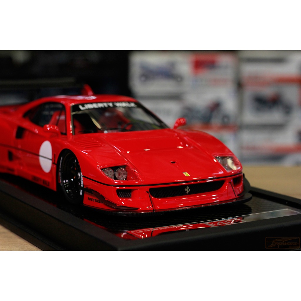 รถโมเดล เรซิ่น จากแบรนด์ Vip Model 1/18 LBWK FERRARI F40 RED 57/99
