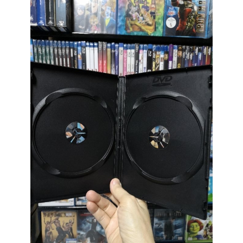 DVD : กล่องดำ ใส่ DVD 2 DISC.