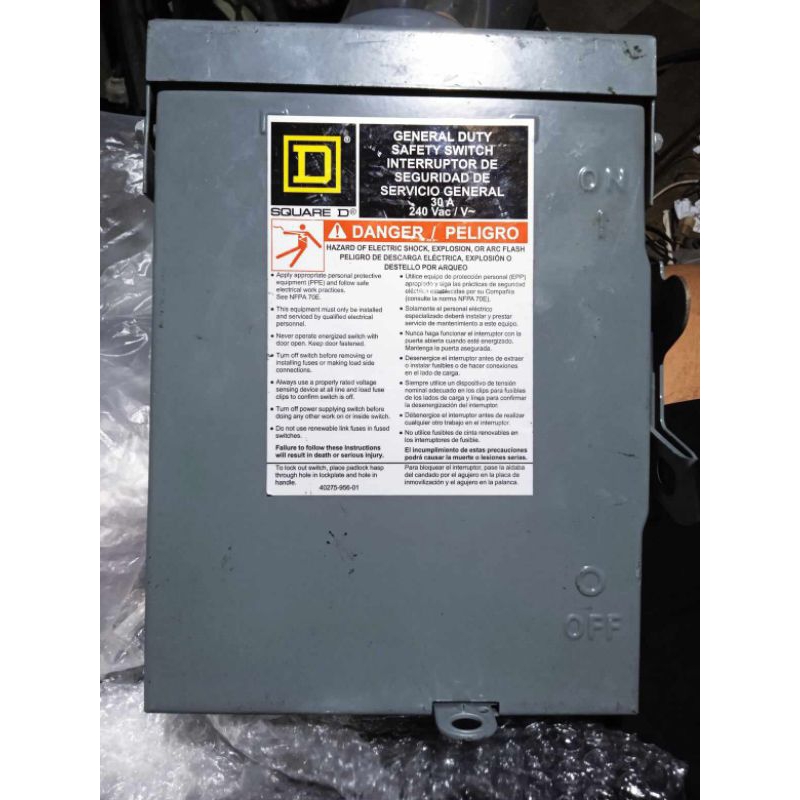 safety switch 30A Square D DU221RB มือสอง