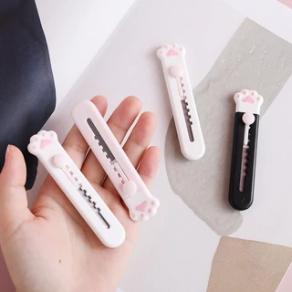 มีดคัตเตอร์ คัตเตอร์พกพา ขนาดเล็ก มินิคัตเตอร์พกพา ที่ตัดกระดาษ อุปกรณ์สำนักงาน คัตเตอร์จิ๋ว สีหวาน