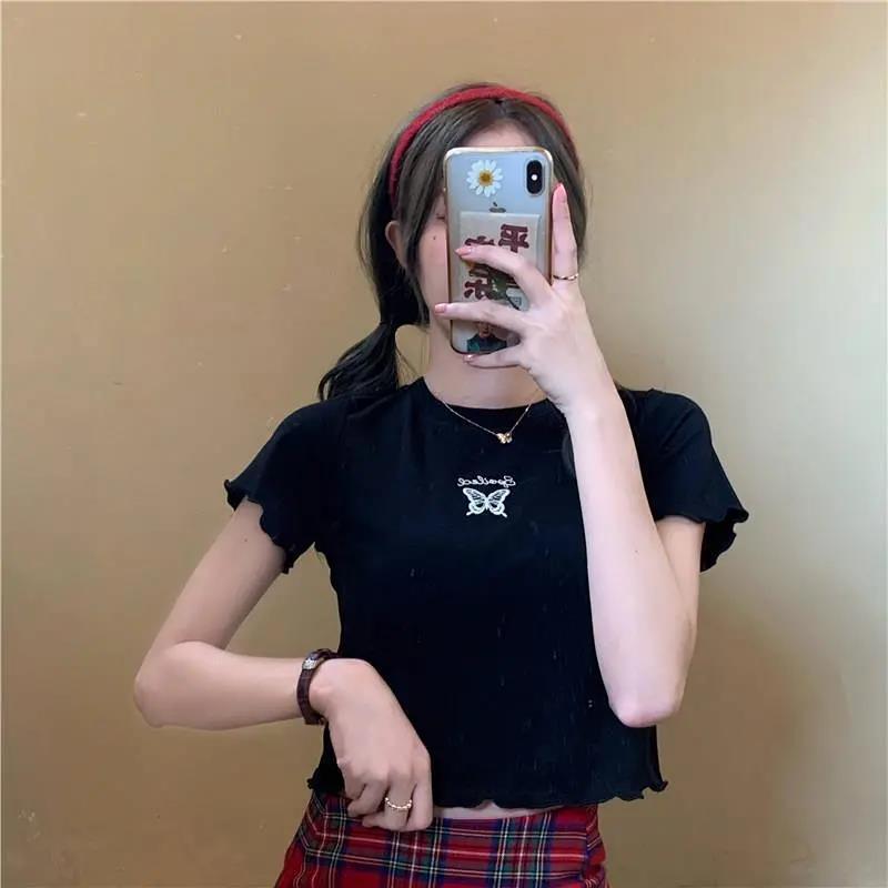 พร้อมส่งในไทย** เสื้อครอป แขนสั้นปักลายผีเสื้อ คอกลม Y35