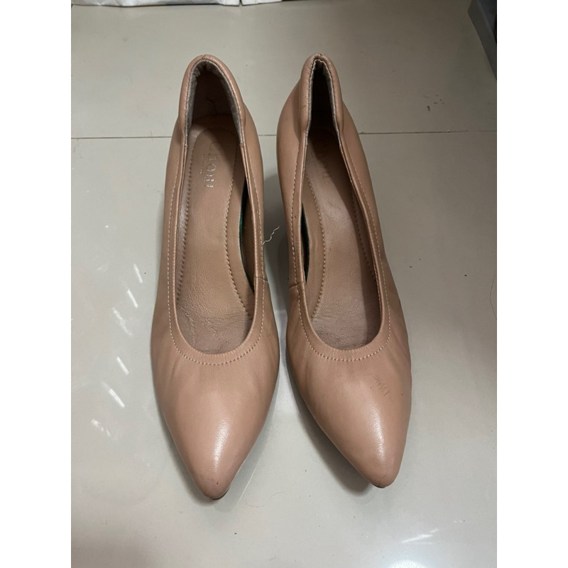 รองเท้า chou มือสอง ไซส์42