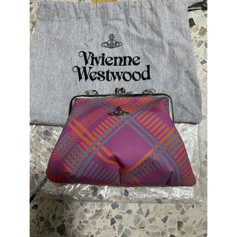 กระเป๋าถือ สะพาย vivienne westwood ของแท้