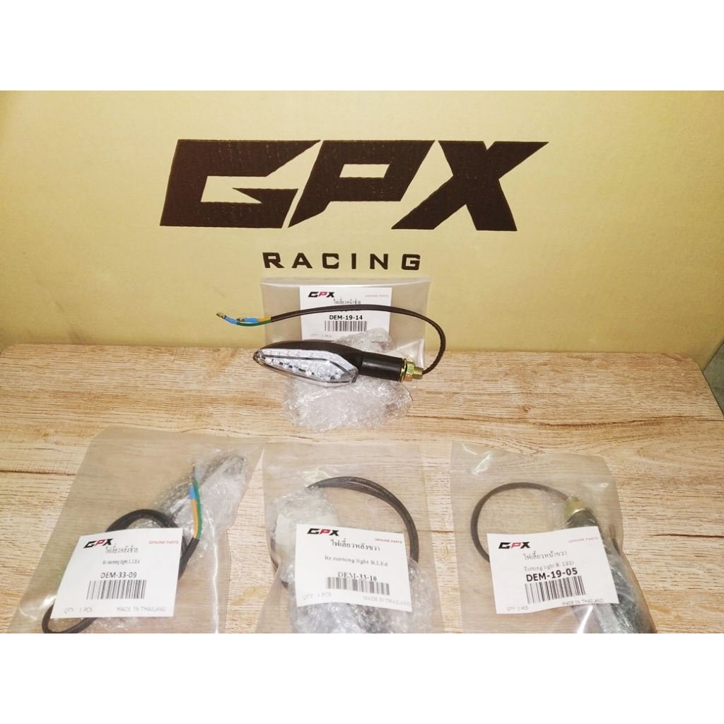 ไฟเลี้ยว GPX DEMON 125 สินค้าใหม่ ของแท้ศูนย์