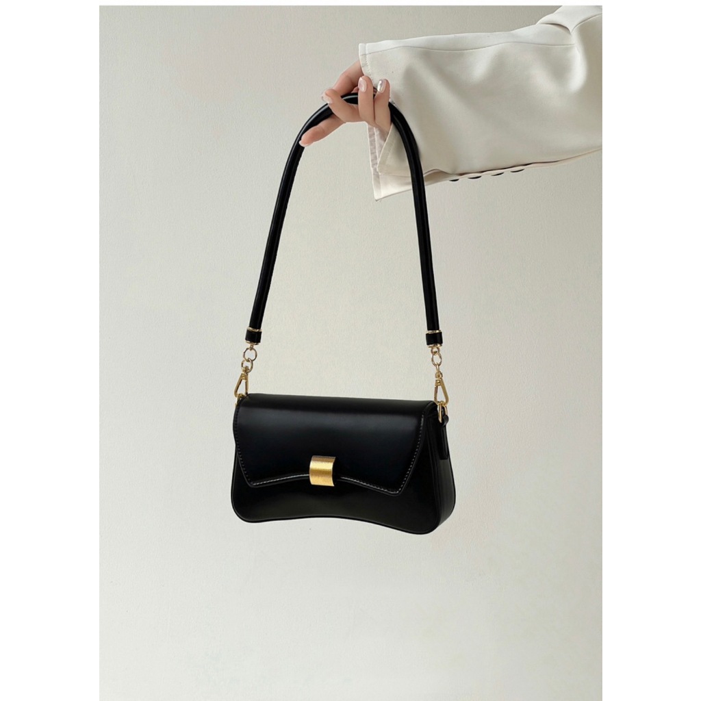 กระเป๋าวินเทจของผู้หญิง  สไตล์แฟชั่นยุโรป วัสดุpu กระเป๋า Messenger ถือหรือสะพายpu39