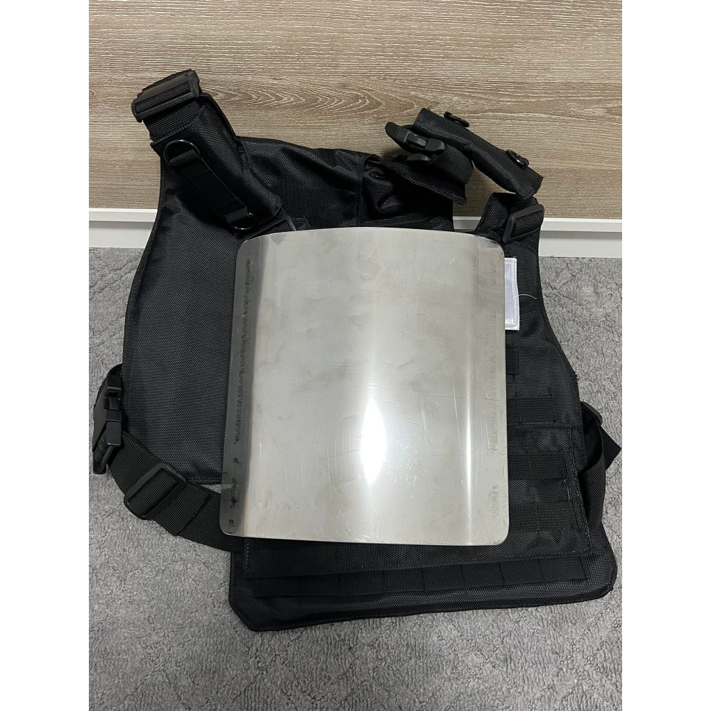 เพลทเสื้อ เพลทเหล็กสำหรับเสื้อเกราะ ขนาด30x30cm หนา 2 มิล และขนาด 10x12 นิ้ว หนา 2 มิล สินค้าได้ 1 คู่