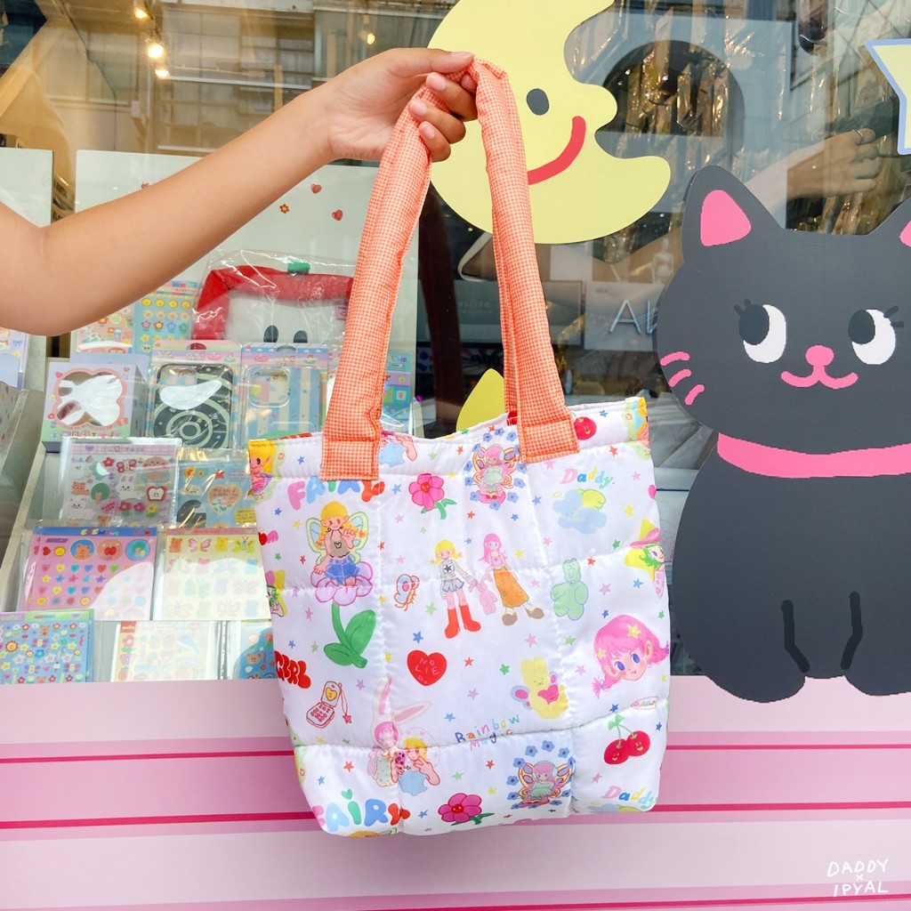 DADDY |  Sibling Puffer Tote กระเป๋า Style Puffer นุ่มนิ่ม พิมพ์ลาย สุดน่ารัก