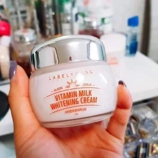 พร้อมส่งในไทย 🇹🇭แท้ 100% ใช้โค๊ดลด 100 ในไลท์ ลดอีก🔥ครีมหน้าสด LABELYOUNG Vitamin Milk Cream