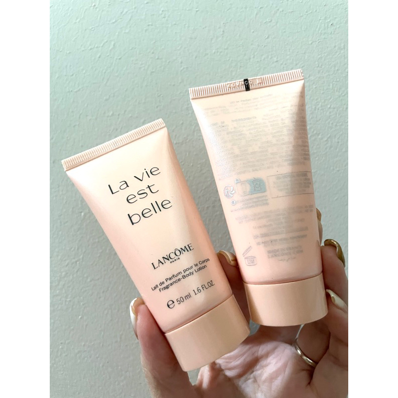 (1หลอด) บอดี้โลชั่นน้ำหอม หอมทะลุหลอดเลยค่า😍 Lancome La Vie Est Belle Body Lotion 50ml