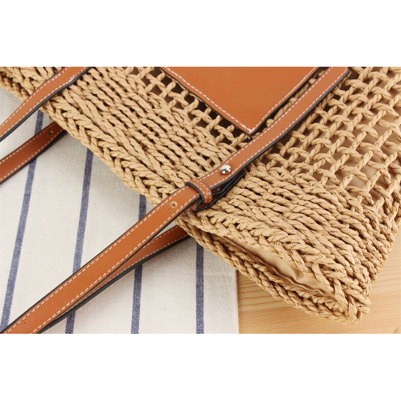 🔥S A L E🔥กระเป๋าสาน ลายตาราง สะพายไหล่ เย็บสายหนังเก๋ๆ มี 2 สี - รูปที่ 4