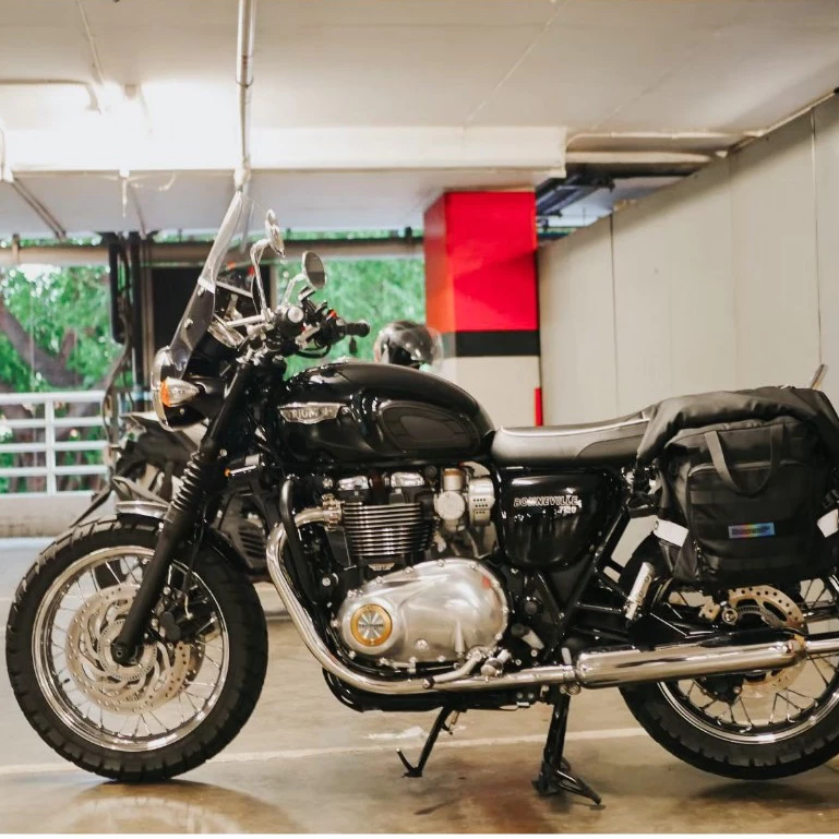 ชิวบังลมแบรนด์Oldman​ แท้100% ชิวทรงสูง​ ชิวรถทัวร์ริ่ง Triumph T100 T120 Street Twin Scrambler 400X thumbnail 6