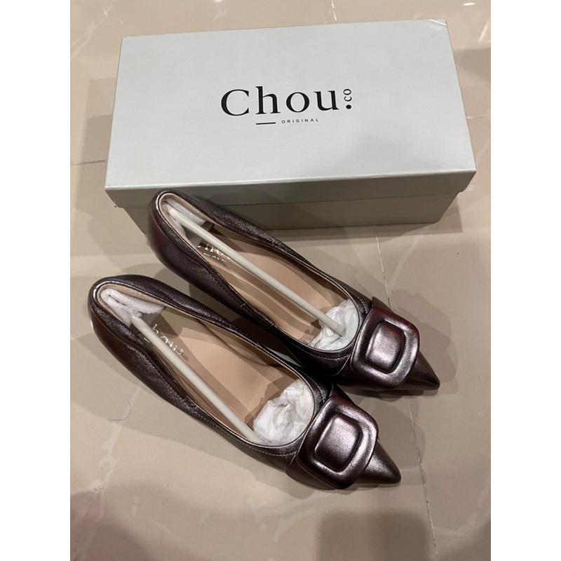 รองเท้า chou รุ่น estella สี m.gray ไซส์ 40 รองเท้าส้นสูงหัวแหลม รองเท้าพื้นแดง