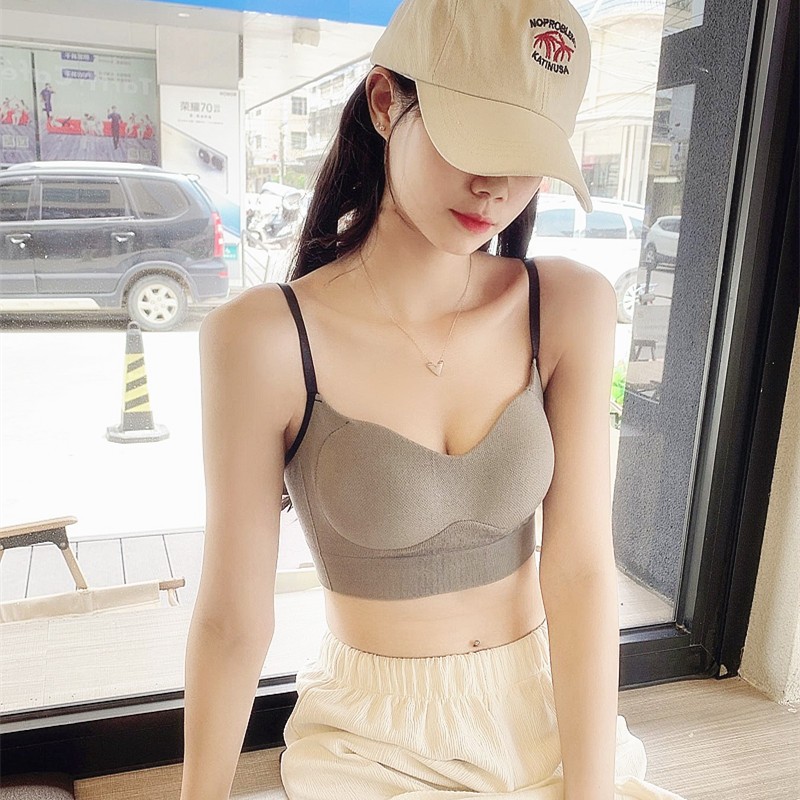 A11 เสื้อกล้ามผู้หญิง ยกทรง ต้านแบคทีเรีย สุขภาพดี บราไร้ขอบ รวบรวมชุดชั้นในเซ็กซี่ลึก V ไร้ตะเข็บ เสื้อในไร้โครง