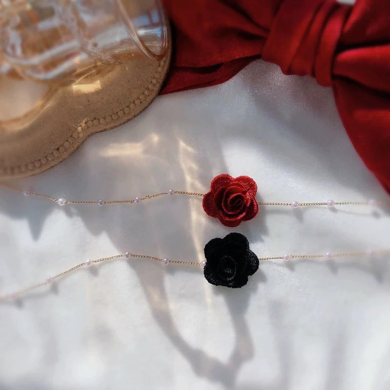 ♣️ สร้อยคอ choker ดอกกุหลาบผ้า ตะมุตะมิ สร้อยคอประดับไข่มุกเล็กๆ  น่ารักมาก - รูปที่ 5