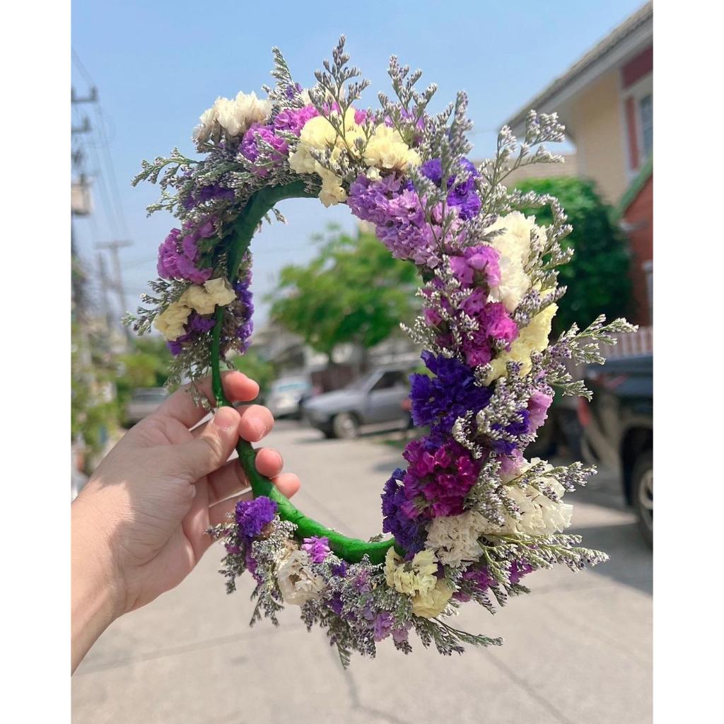 มงกุฎดอกไม้แห้ง ในรูปคือเพิ่มหนา มงกุฎปัจฉิมดอกไม้แห้ง สแตติชรวมสี
