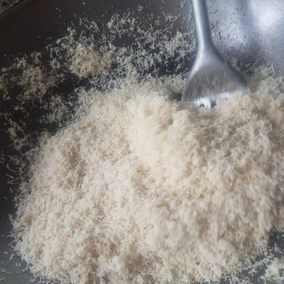 มะพร้าว ขูดคั่ว (500g) ใหม่ หอม มัน