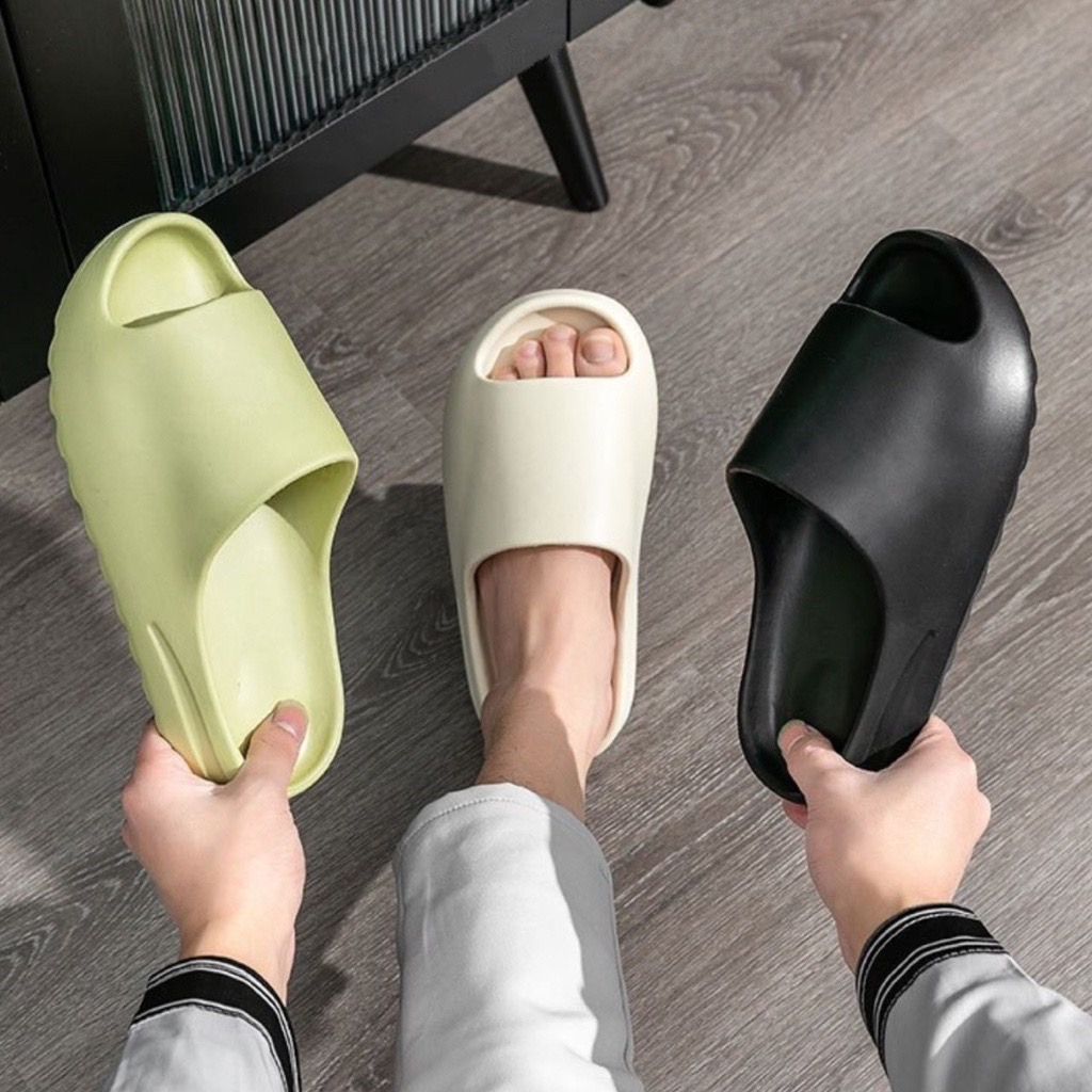 รองเท้าแบบสวม พร้อมส่ง (บวกเผื่อ 1-2ไซส์)   นุ่มนิ่มใส่สบาย รองเท้าแตะมะพร้าว ใส่ได้ทั้งผู้หญิงผู้ชาย มี 4 สี