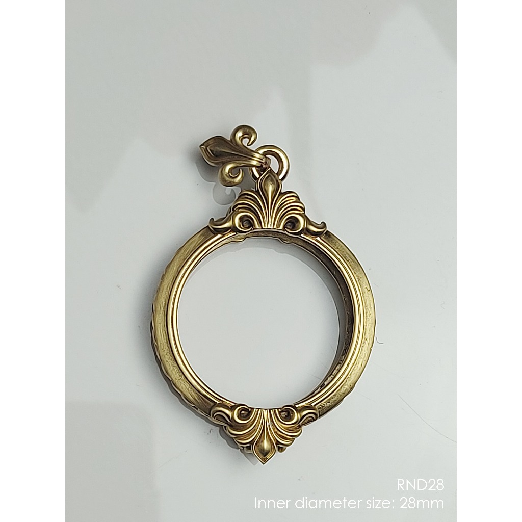 RND28Brass round amulet casing inner diameter 28mm กรอบพระทองเหลือง ทรงกลมหน้าจอภายในประมาณ 28mm