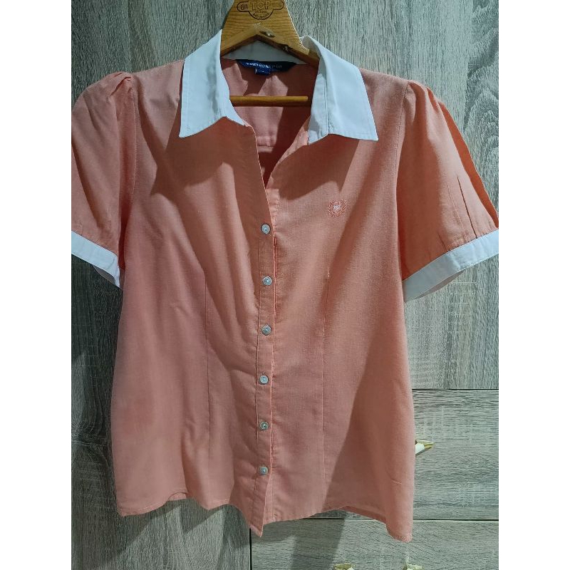 เสื้อเชิ้ต AIIZ สีส้ม