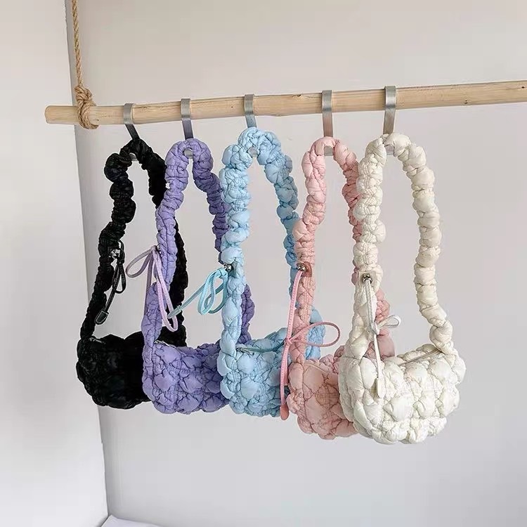 กระเป๋าสะพายไหล่ใต้วงแขน น้ำหนักเบา ทรงก้อนเมฆ