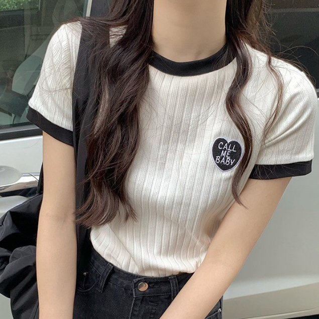 TA-34 เสื้อแฟชั่น แขนสั้น ใส่เที่ยว ผ้านิ่มยืด ใส่สบาย สีขาวดำ สำหรับผู้หญิง สินค้าพร้อมส่ง