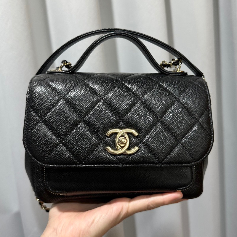 Chanel Business Affinity holo 30