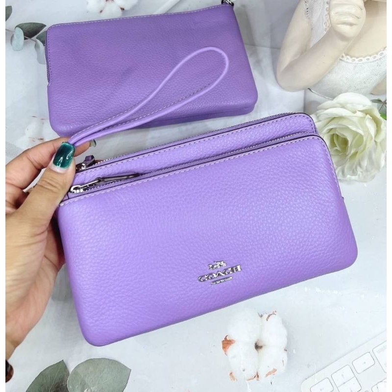 💜💜กระเป๋าคล้องมือ 2 ซิป ไซส์ L New COACH DOUBLE ZIP WALLET IN LEATHER