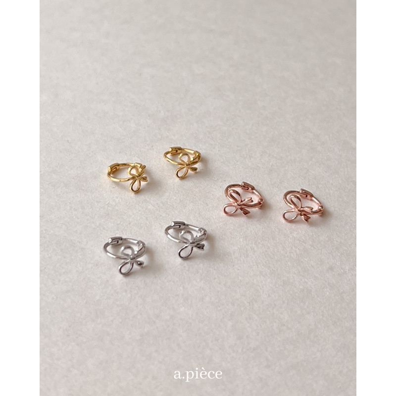A.piece ต่างหูเงินแท้ [all silver 925] mini ribbon one-touch
