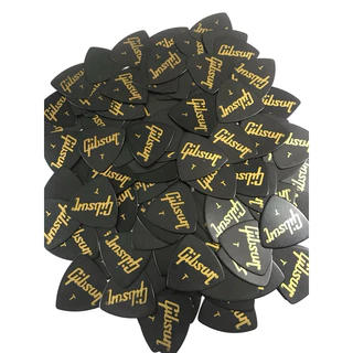 ปิ๊กกีตาร์ Gibson แท้100% โลโก้ปั้มทองเนื้อcelluloid อย่างดี เหนียว ยืดหยุ่น ไม่หักง่าย ราคาถูกที่สุดในโลกสินค้าคุณภาพดี