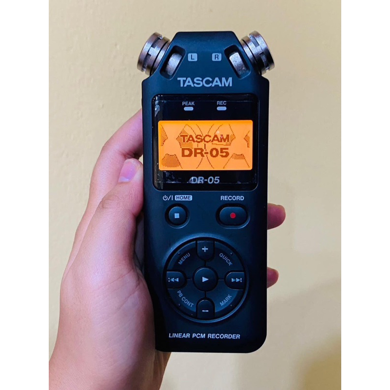 เครื่องบันทึกเสียง  TASCAM DR-05 มือสอง