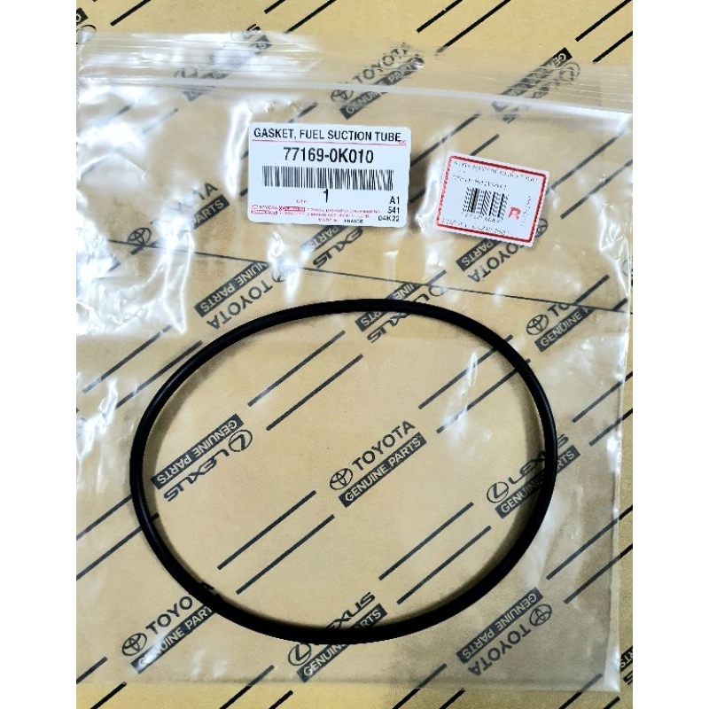 โอริง/ซีลยางรองลูกลอยถังน้ำมัน O-Ring Toyota Vigo Fortuner ปี 05-15 "แท้ศูนย์ ราคาถูก Shopee Lazada