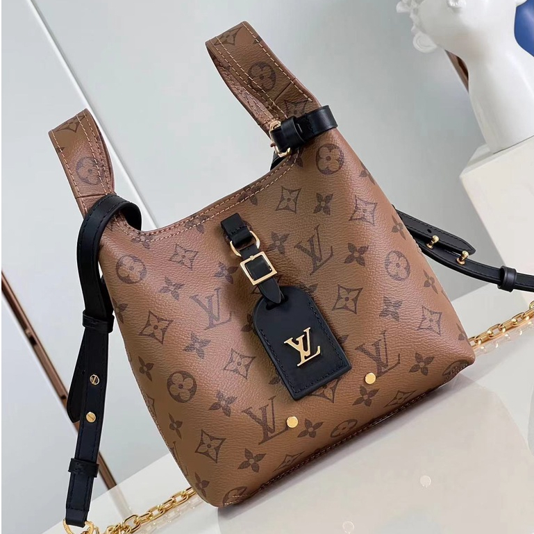👜หลุยส์วิตตอง Louis Vuitton District PM messenger bag