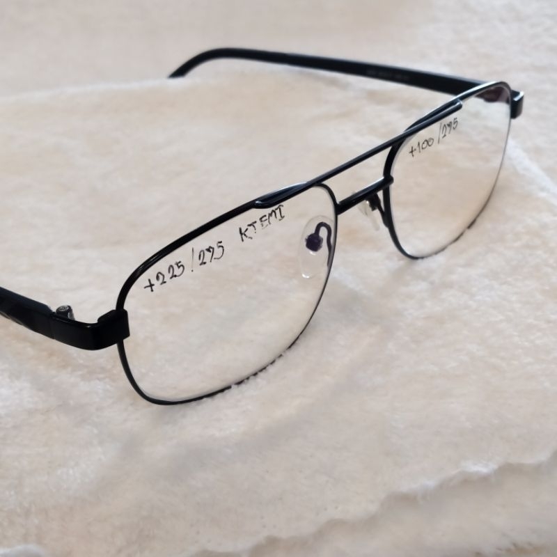 แว่นตา แว่นสายตา KT EMI สั่งตัด