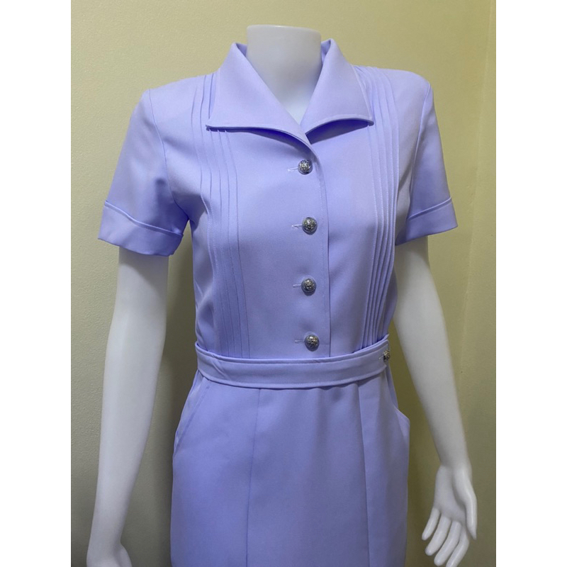 ชุดพิธีการพยาบาลคอปีกนกแขนสั้น ชุดพยาบาลสำเร็จรูปขาวโอโม่ - รูปที่ 2