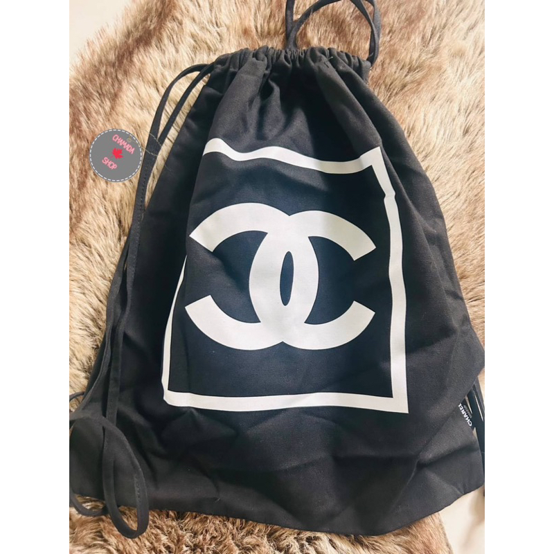 Chanel กระเป๋าเป้ ผ้าเเคนวาส พรีเมี่ยมกิ๊ฟแท้ สีดำ