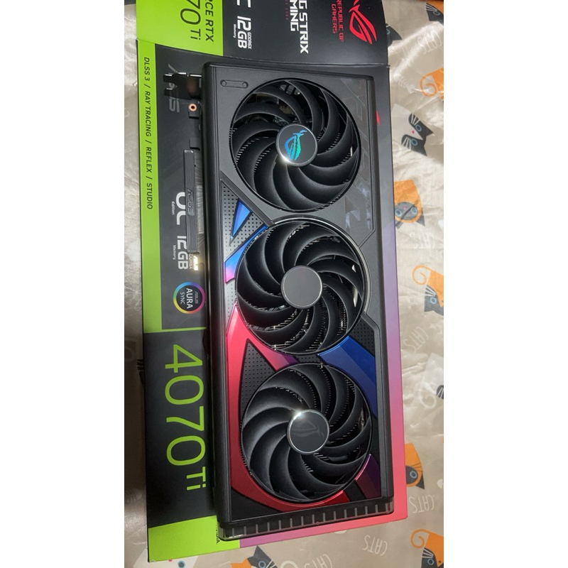 4070ti Rog Strix มือ2 สภาพใหม่ มีประกันไทย