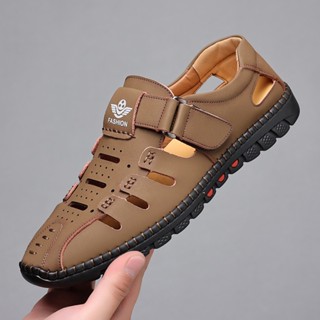 Wonderland😎รองเท้าแตะหนังแท้กลวงสำหรับผู้ชายปี 2023 กันลื่นแ…